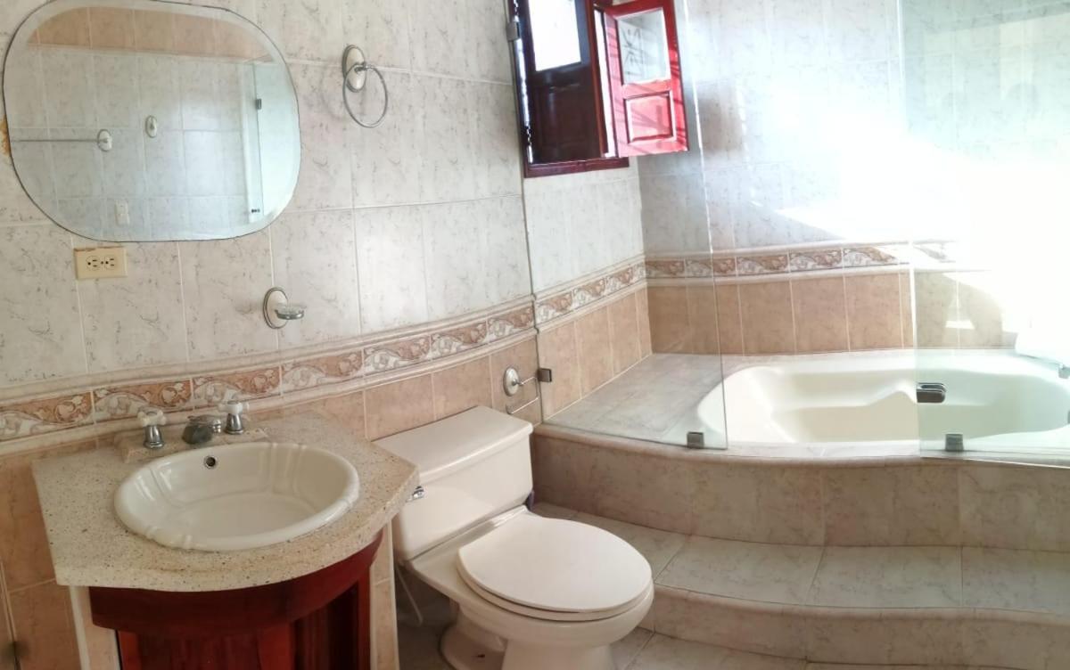 מלון Cartagena Casa Pachita Getsemani מראה חיצוני תמונה